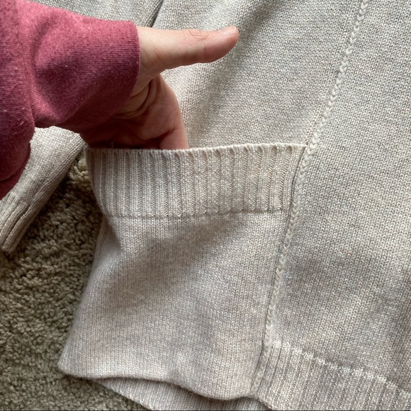 Sweater dress - Picture 4 of 4